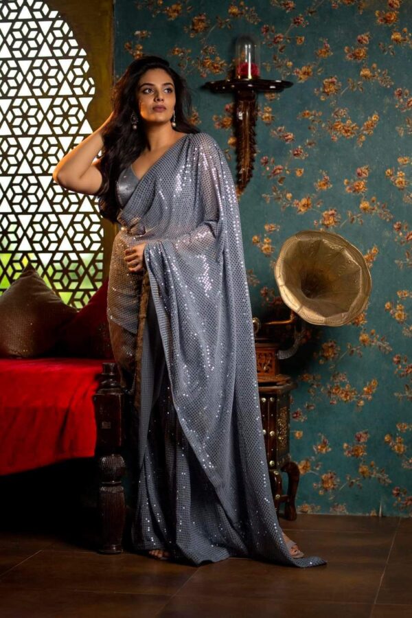 Grey Saree For Stylish Party Wear