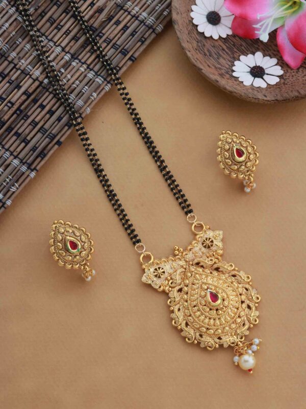 Kundan Pendant Mangalsutra