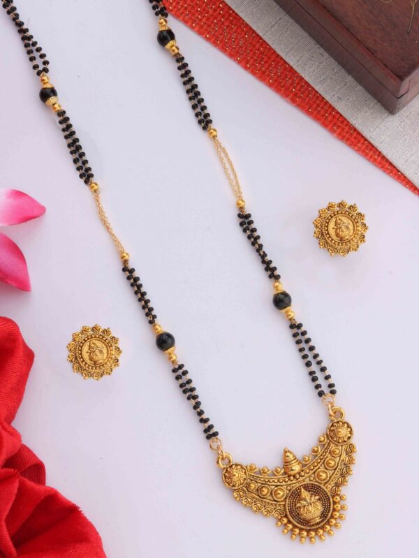 Mangalsutra for Classic Look