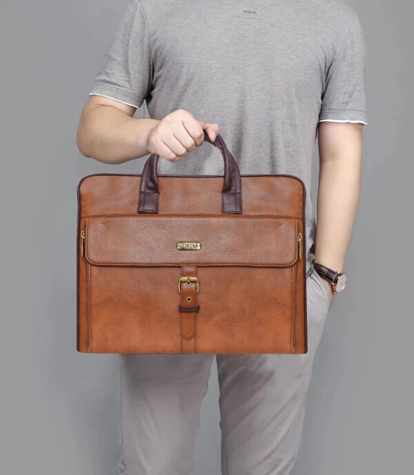 Laptop Bags for Commuters