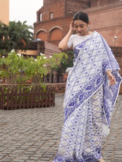 Formal Cotton White Saree in Blue Design