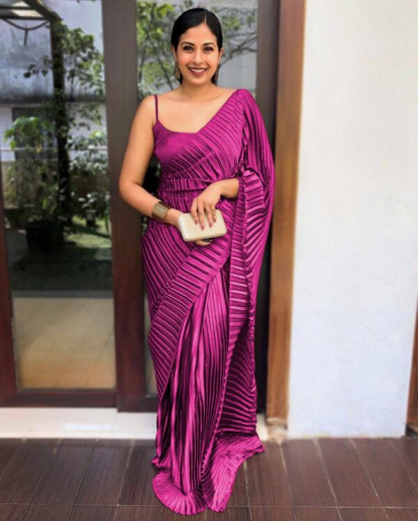 Buy Latest Fashion Purple Saree