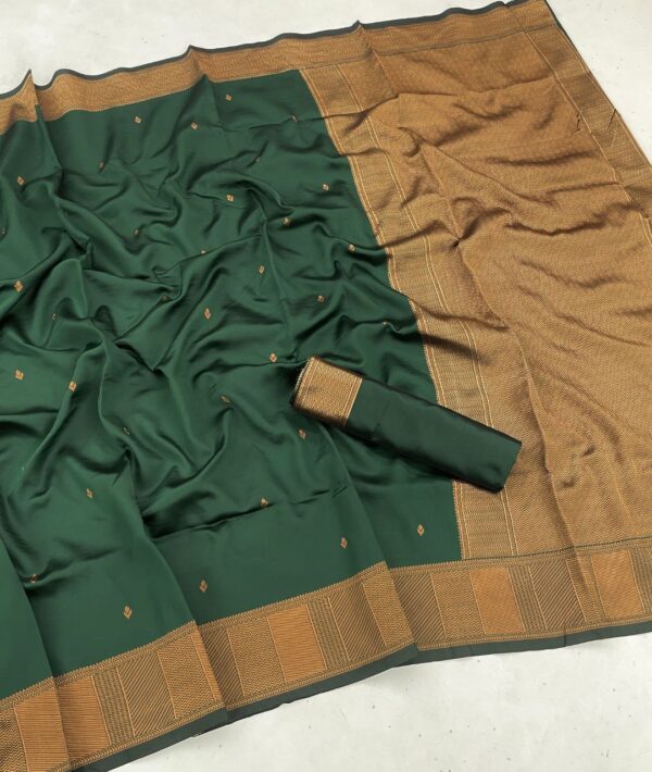 Silk Green Saree For Traditional Look
