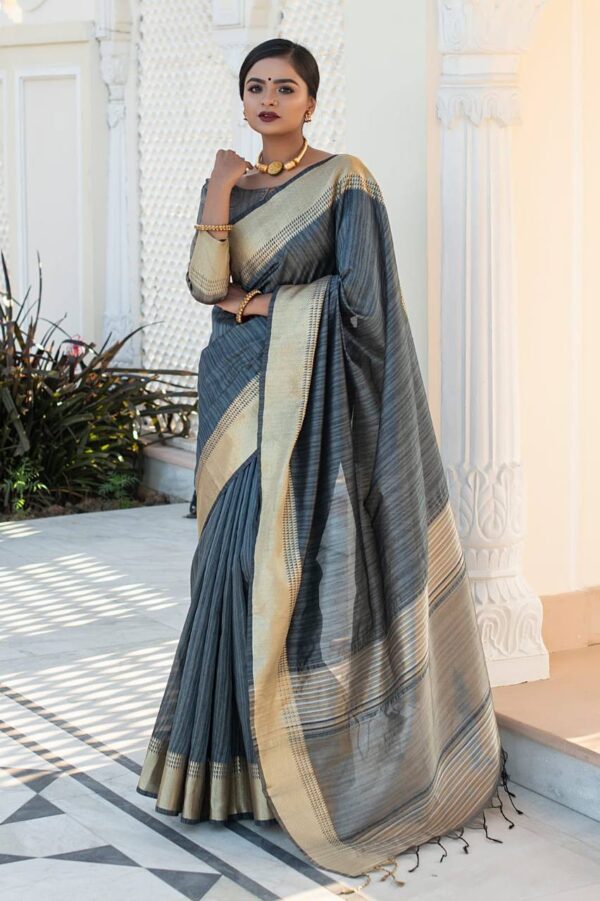 Latest Fashion Grey Saree in Cotton Silk