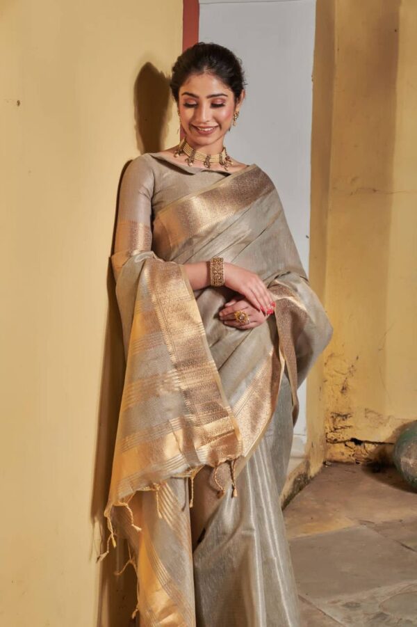 Grey Saree for Wedding Party Wear