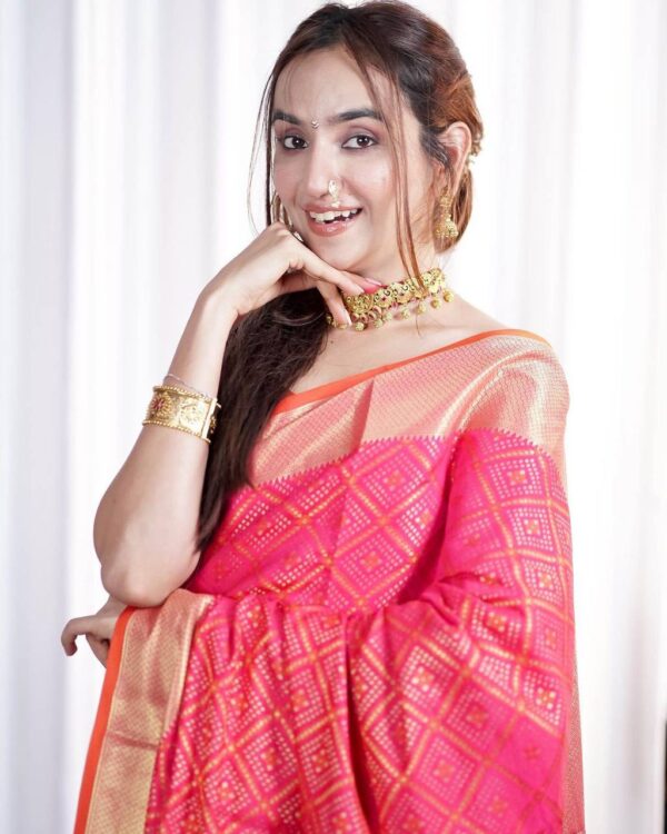 Traditional Wedding Banarasi Pink Saree