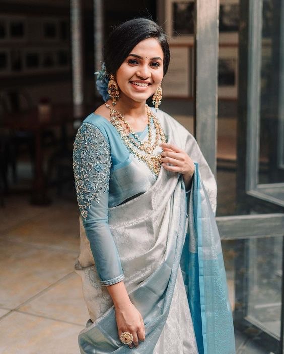 Party Wear Stylish Silk Grey Saree