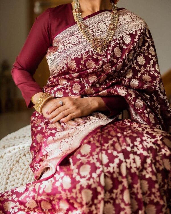 Online Maroon Saree