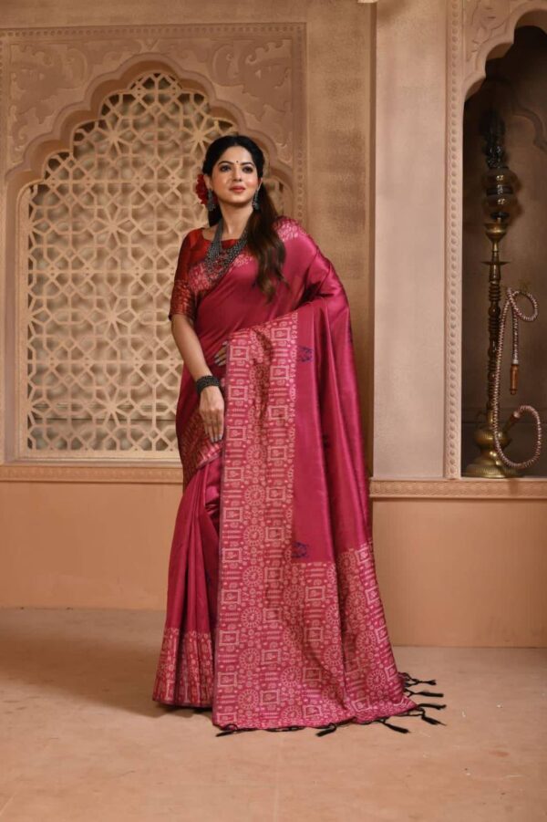 Pink Saree For Traditional Women Wear
