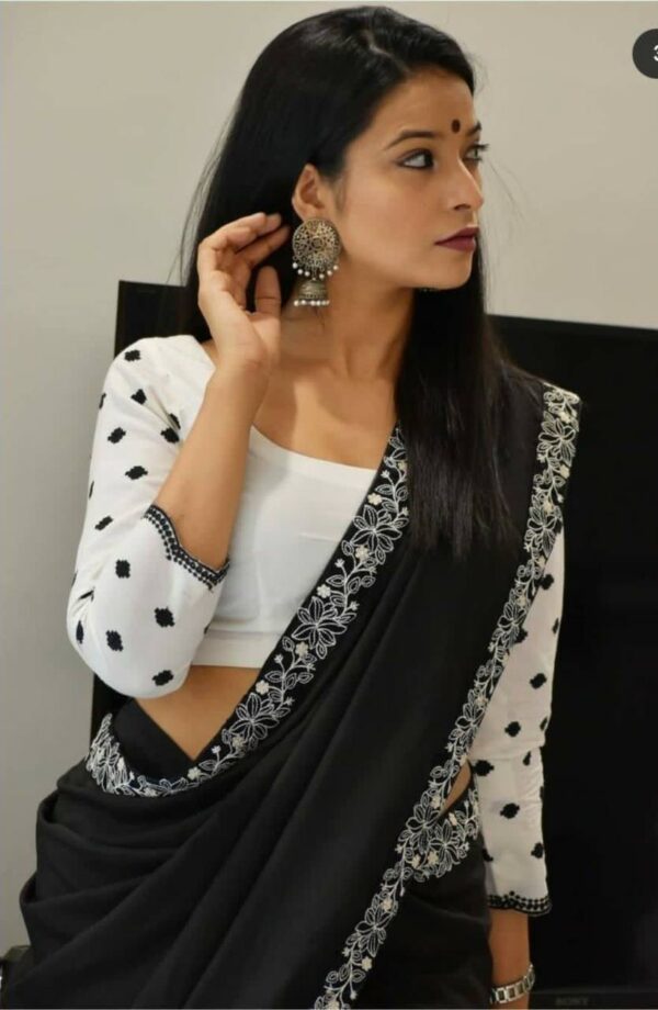 Black Saree