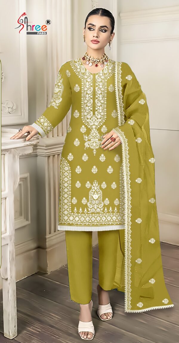 Pakistani Green Salwar Kameez Suit