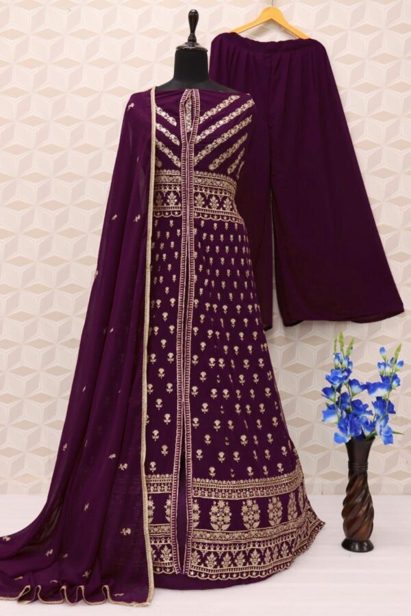 Online Pakistani Embroidery Suit