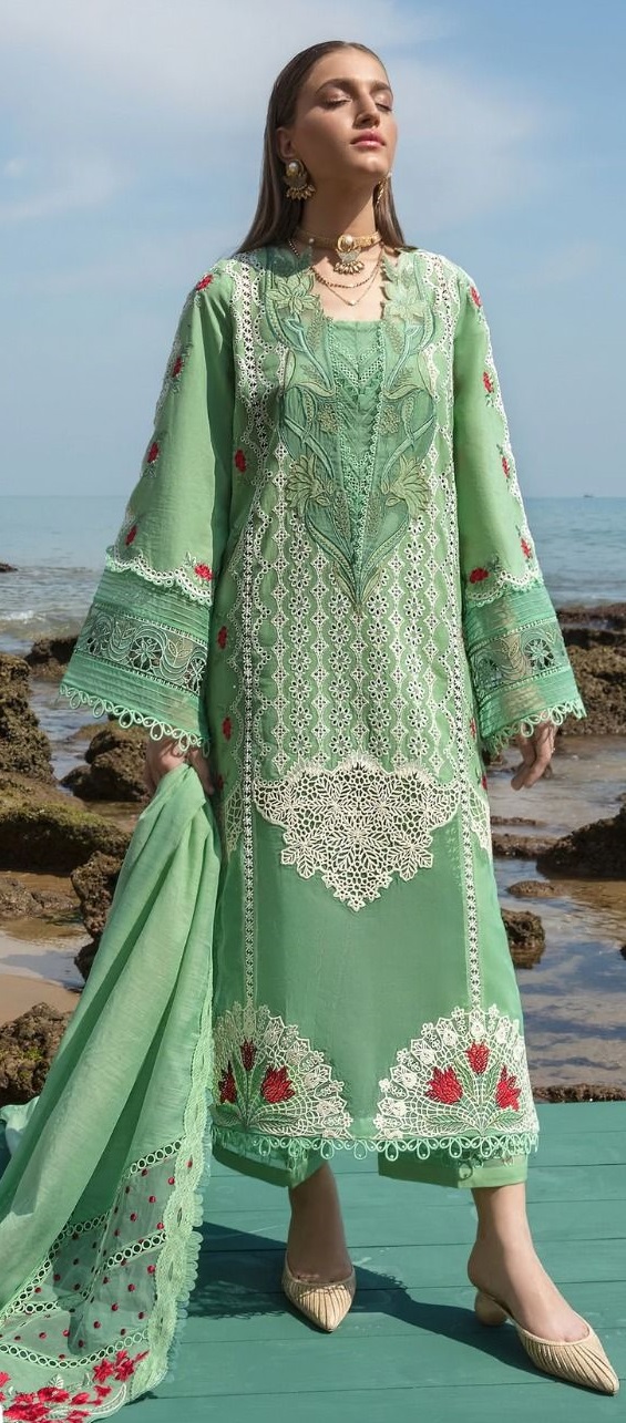 Green Traditional Pakistani Suit