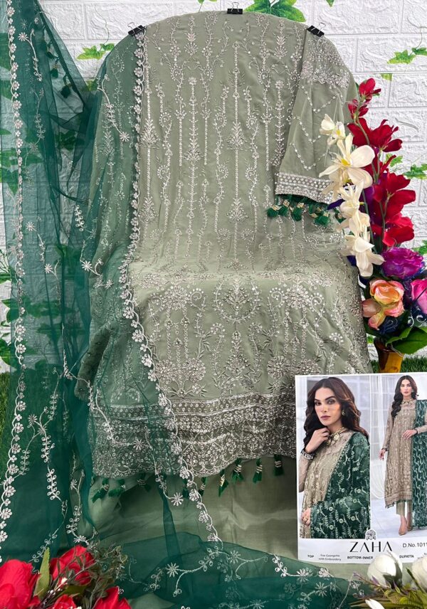 Green Pakistani Salwar Kameez Suit