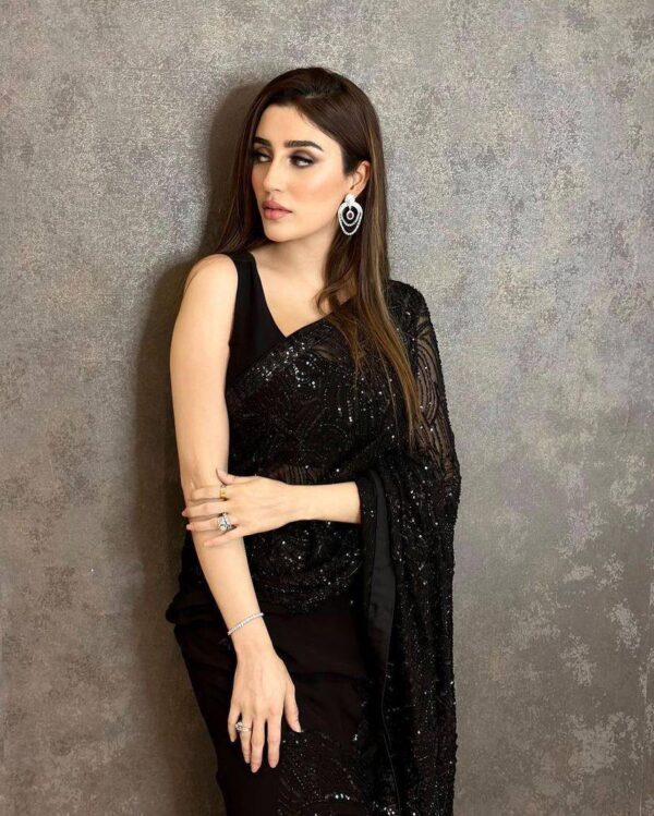 Black Saree