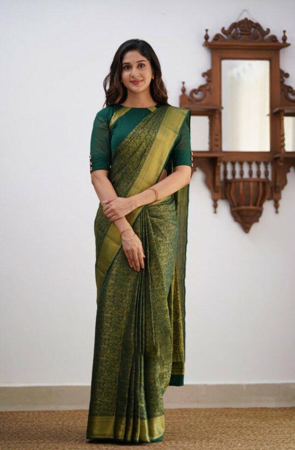 Silk Traditional Women Green Saree