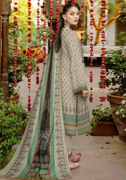 Women Pakistani Wedding Suit