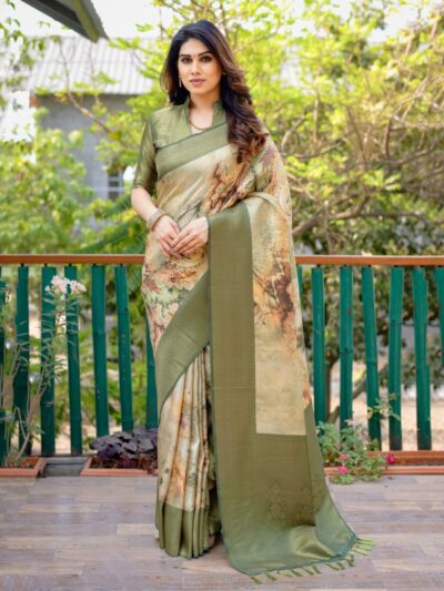 Stylish Designer Green Saree With Print