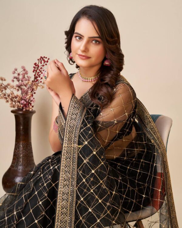 Black Saree