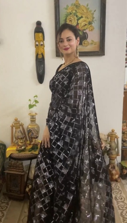 Black Saree