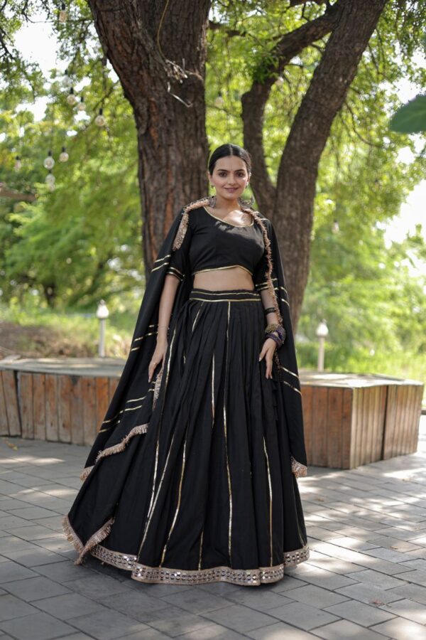 Designer Lahenga Choli For Navaratri