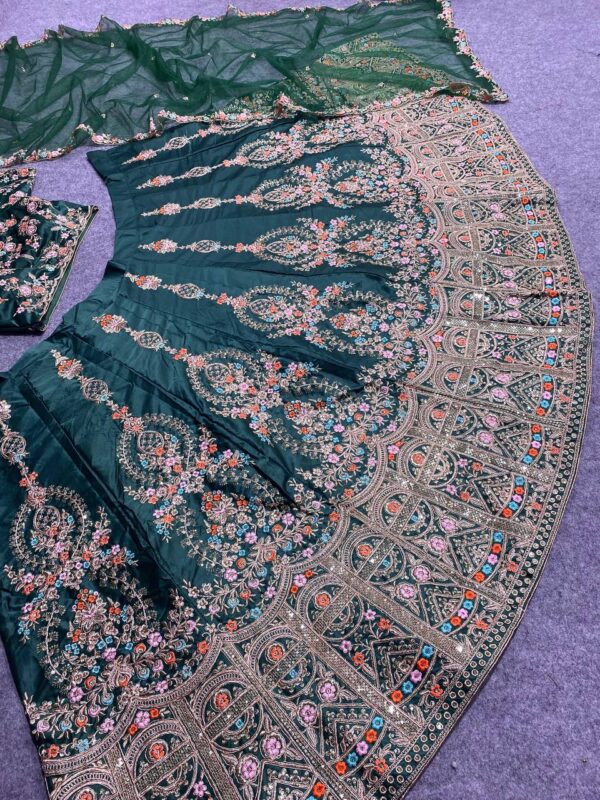 Pakistani Bridal Green Lahenga Choli