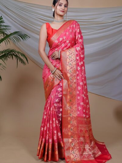 Women's Wedding Pink Saree in Silk