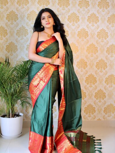 Bollywood Women Silk Green Saree