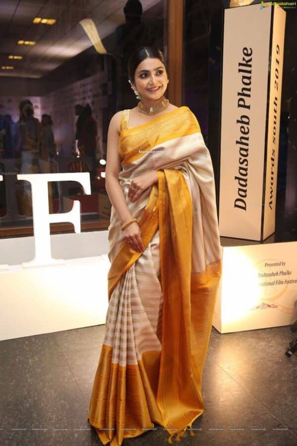 Designer Saree with Contrast Duptta